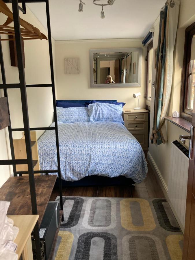 2 Bedrooms Bell Hoddesdon