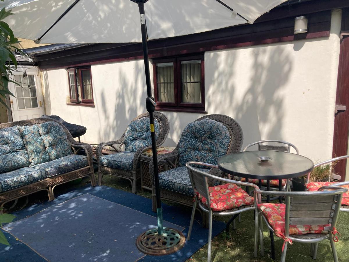 Holiday home 2 Bedrooms Bell Hoddesdon